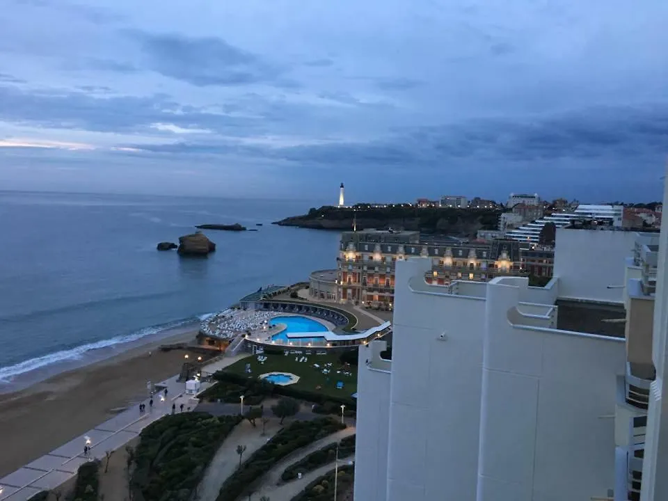 Biarritz Victoria Surf Apartment 0*,  France